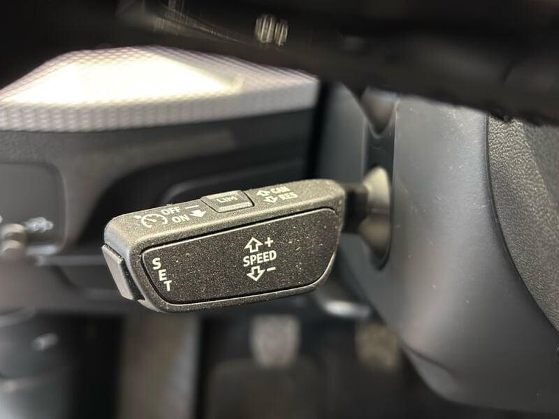 Audi Q2 2.0 30 TDI BUSINESS