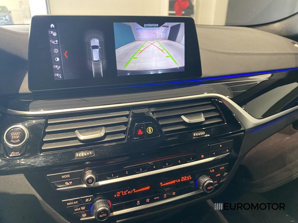 BMW Serie 5 Touring 520 d Luxury Steptronic