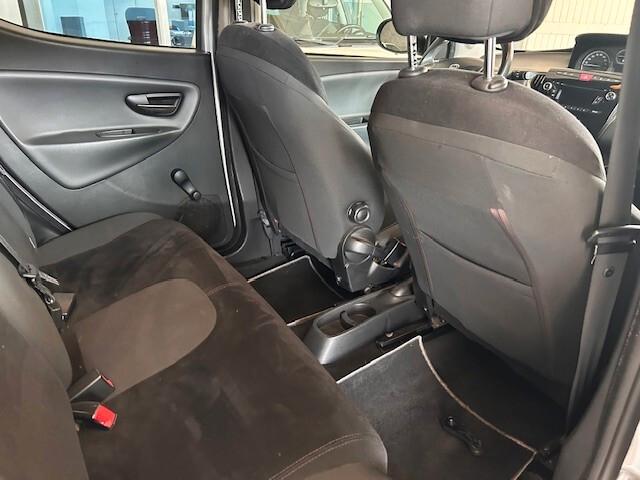 Lancia Ypsilon 1.2 69 CV 5 porte GPL Ecochic Gold