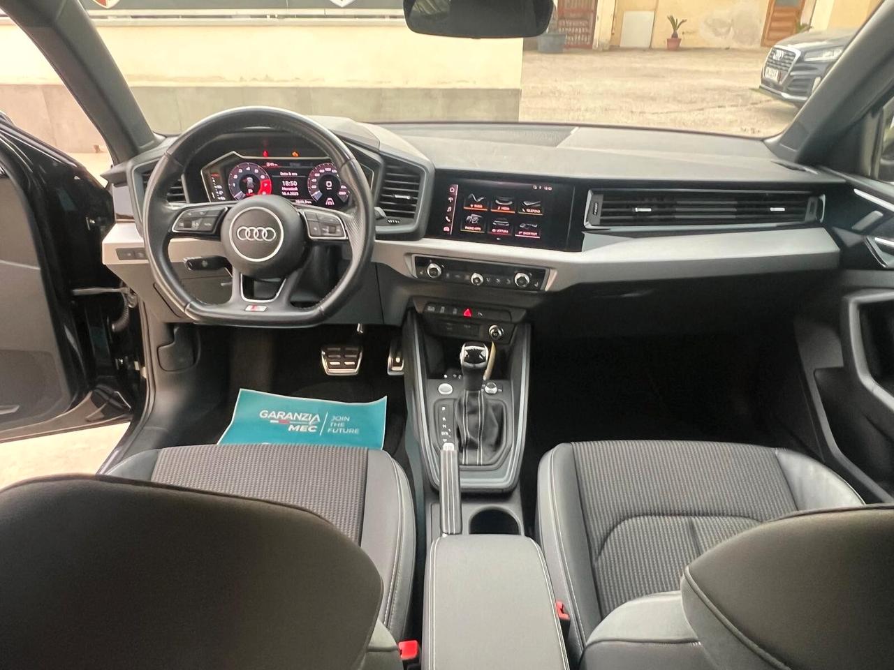 Audi A1 citycarver 35 TFSI S tronic S Line