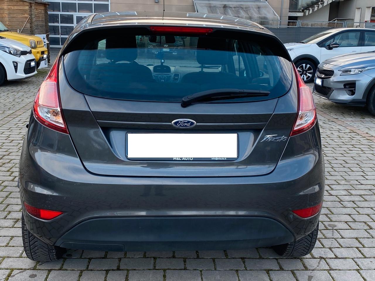 Ford Fiesta 1.5 TDCi 75CV 5 porte Titanium