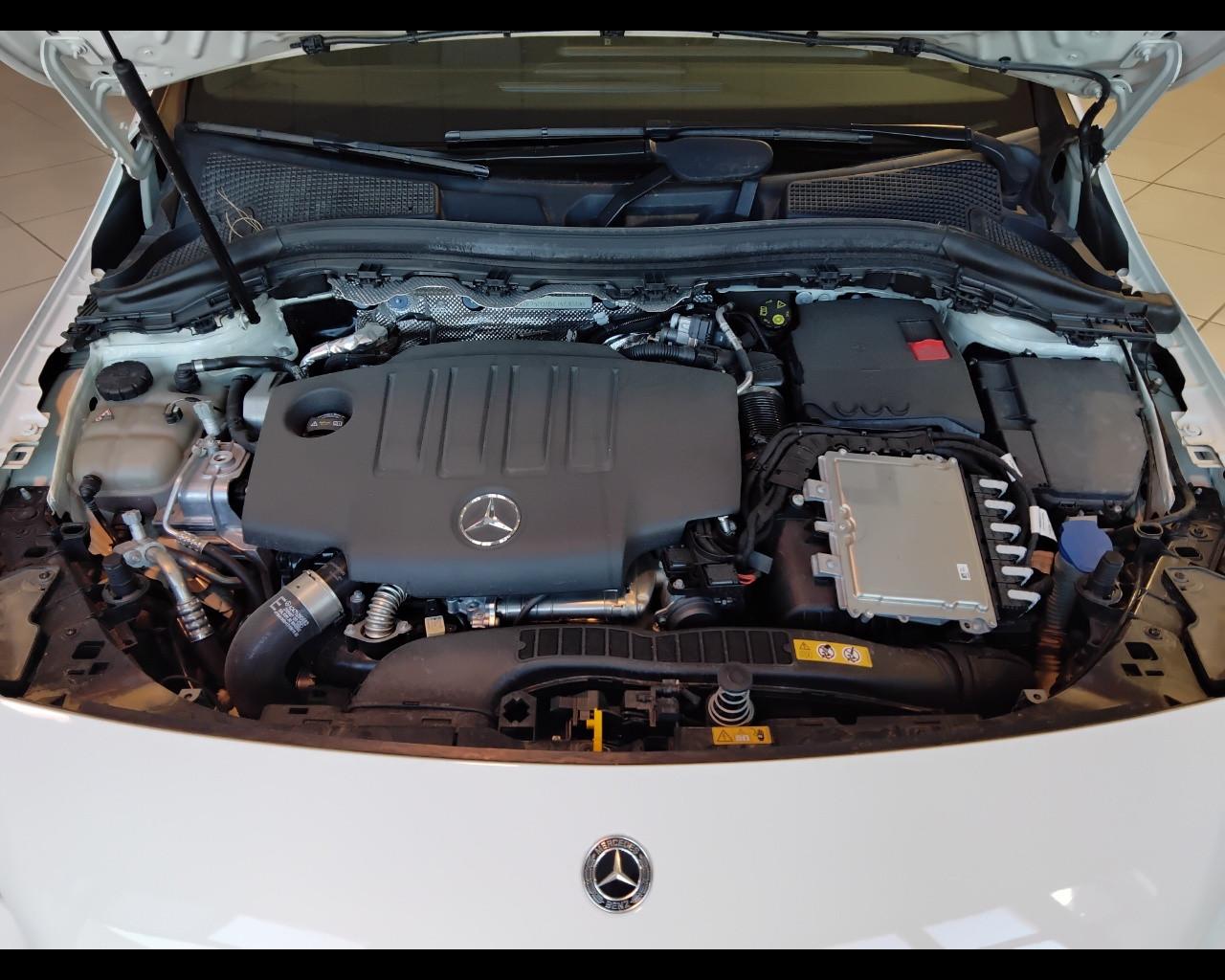 Mercedes-Benz Classe B - W247 2018 - B 180 d Sport Plus auto