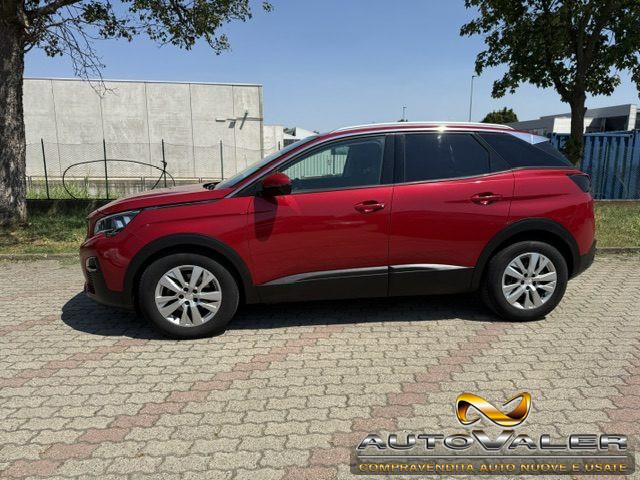 PEUGEOT 3008 PureTech Turbo 130 S&S Allure,Navi
