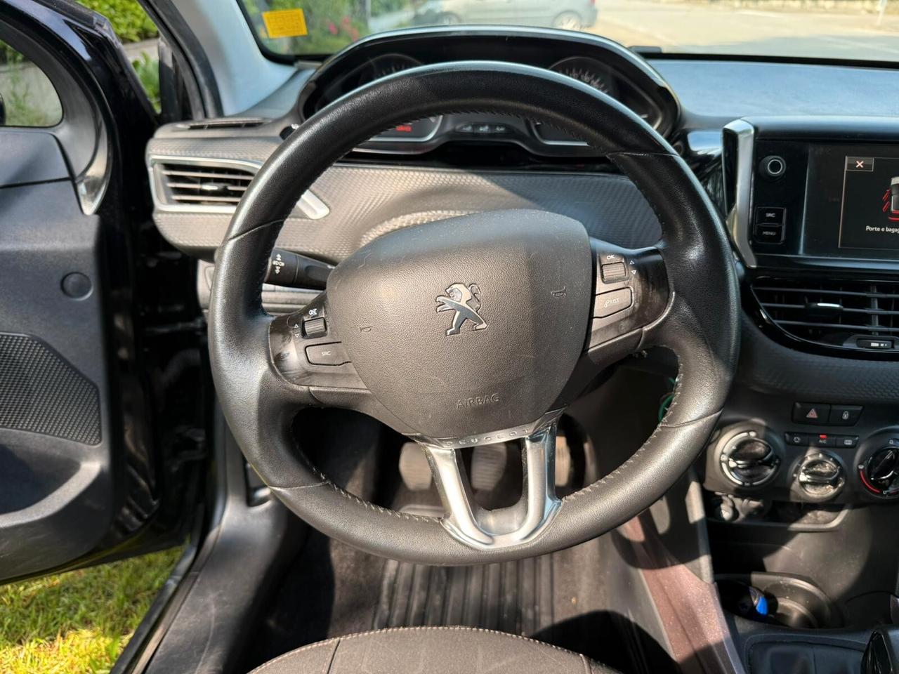 Peugeot 2008 PureTech 82 Allure