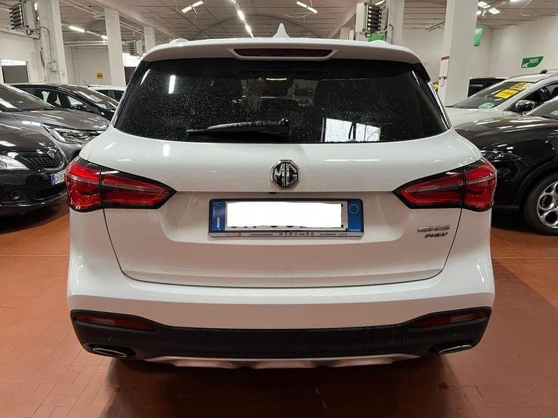 MG EHS Plug-in Hybrid Luxury