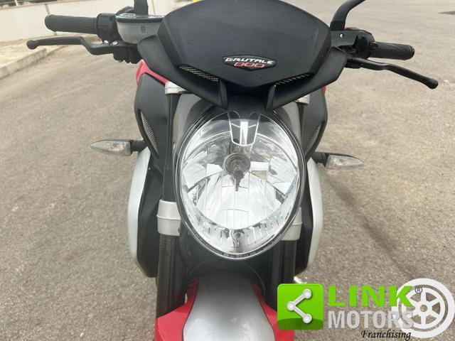 MV AGUSTA Brutale 800 .