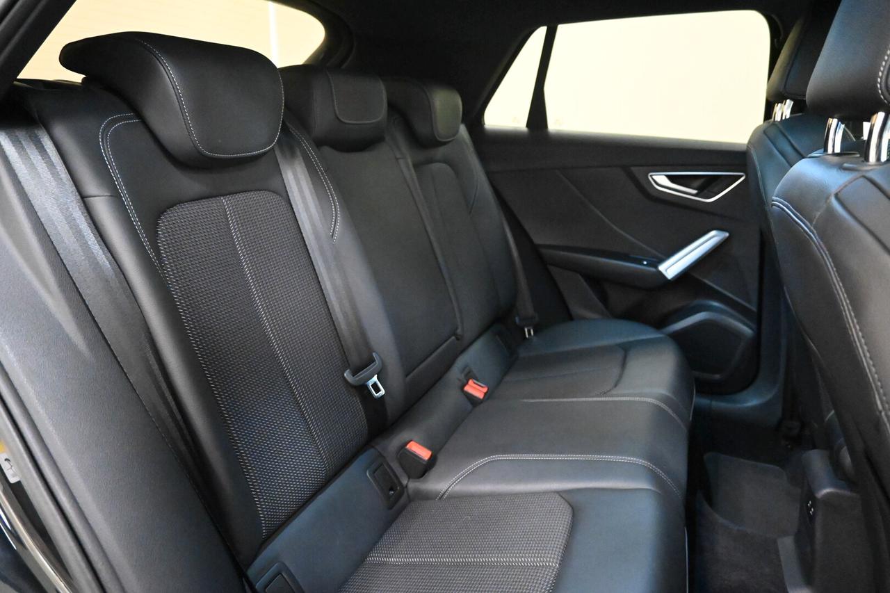 AUDI Q2 Q2 30 TDI S line Edition