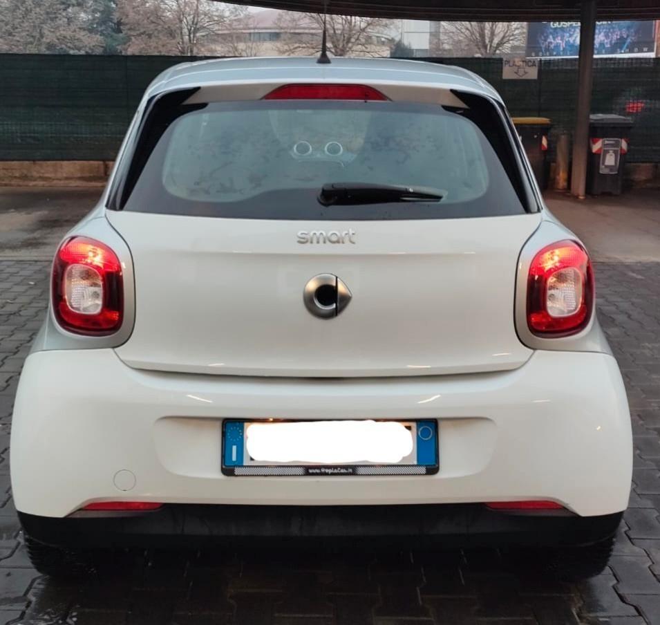 Smart ForFour 70 1.0 Youngster