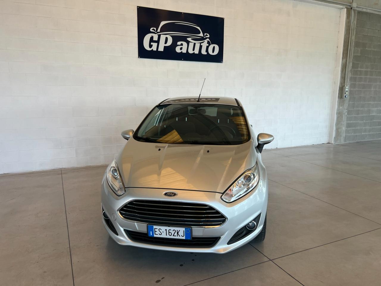 Ford Fiesta 1.0 80CV 5 porte Titanium OK NEOPATENTATI