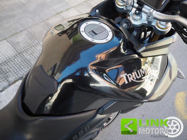 TRIUMPH Tiger 800 ABS