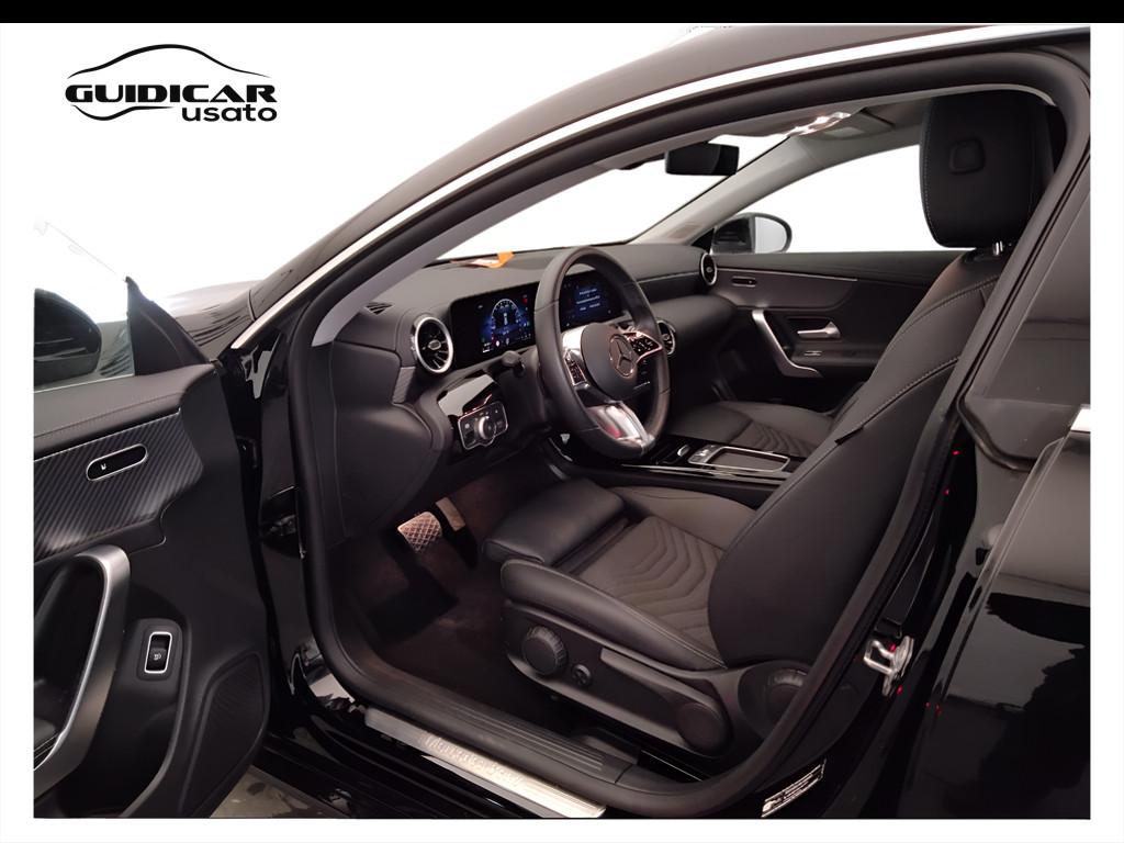 Mercedes-Benz CLA Sh.Brake - X118 2023 - CLA Shooting Brake 180 d Progressive Advanced auto