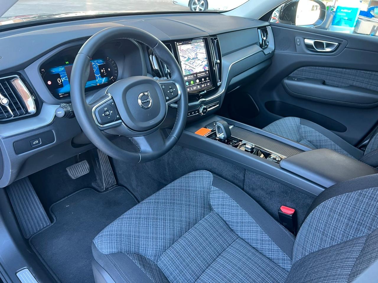 Volvo XC 60 XC60 B4 automatico Core
