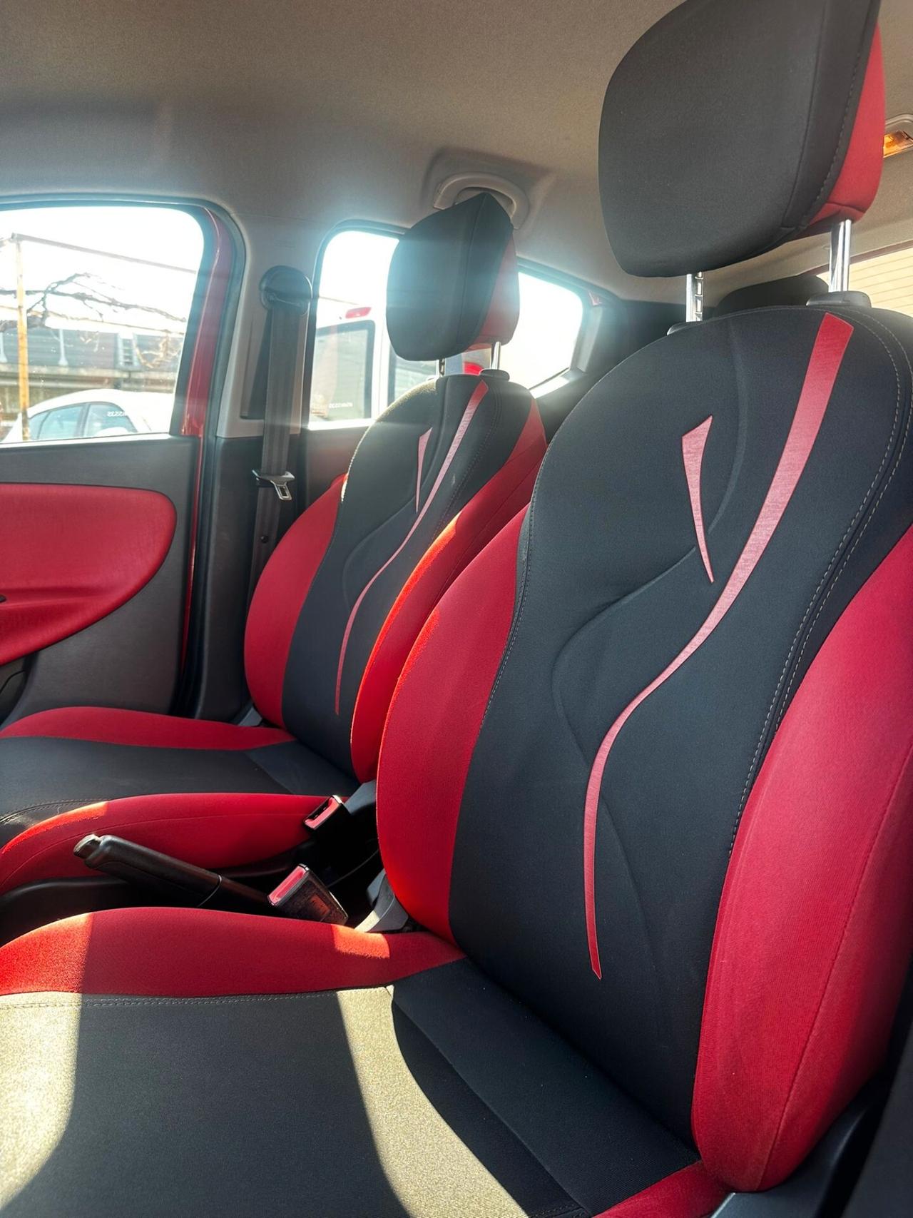 Lancia Ypsilon 1.3 MJT 16V 95 CV 5 porte S&S Platinum