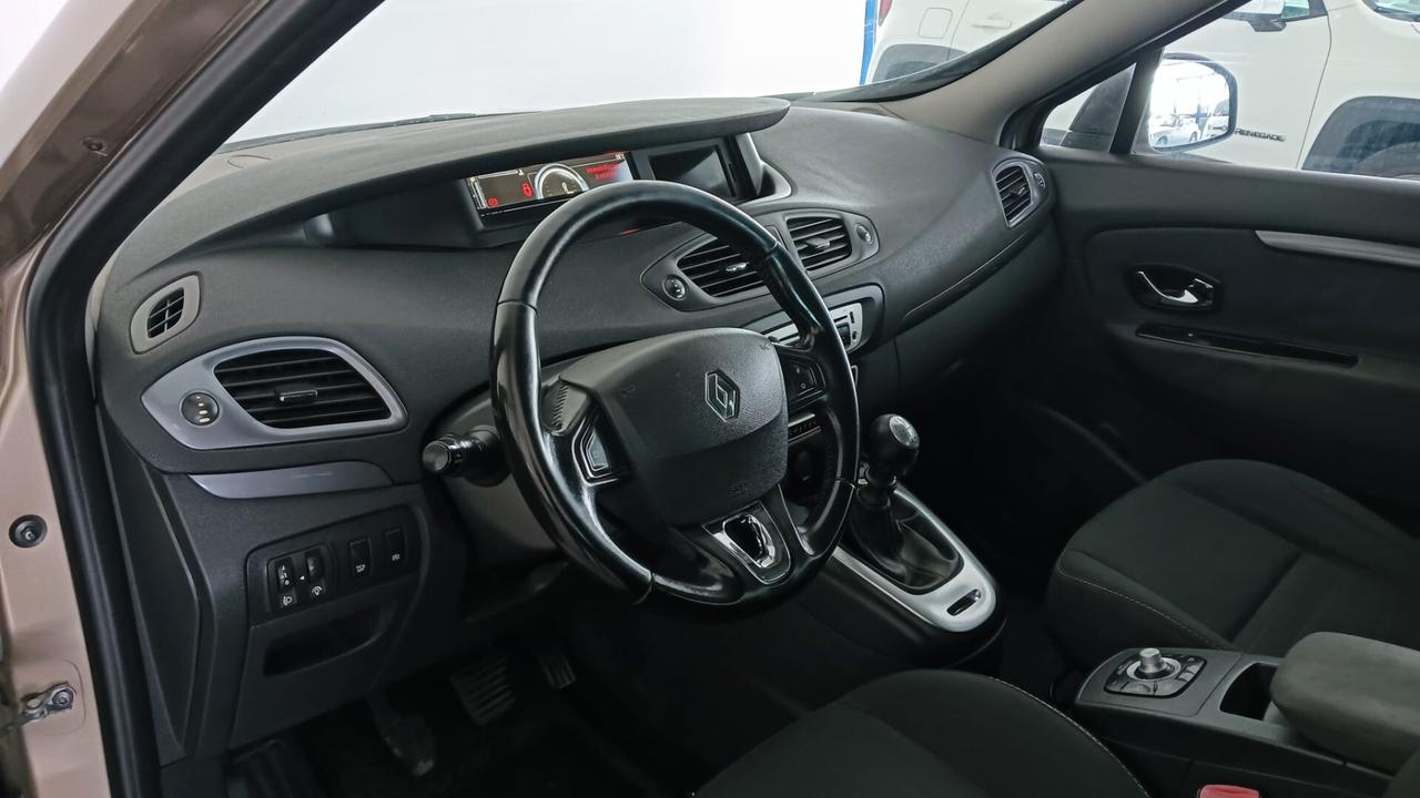 Renault Scenic Scénic XMod 1.5 dCi 110CV Limited