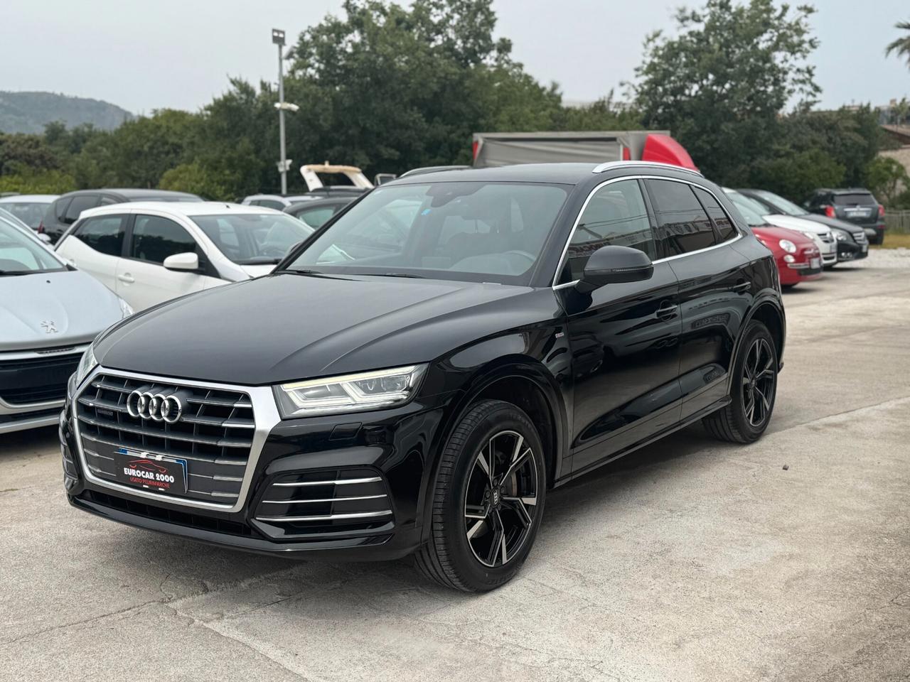 AUDI Q5 2.0 S-LINE INTERNO ED ESTERNO