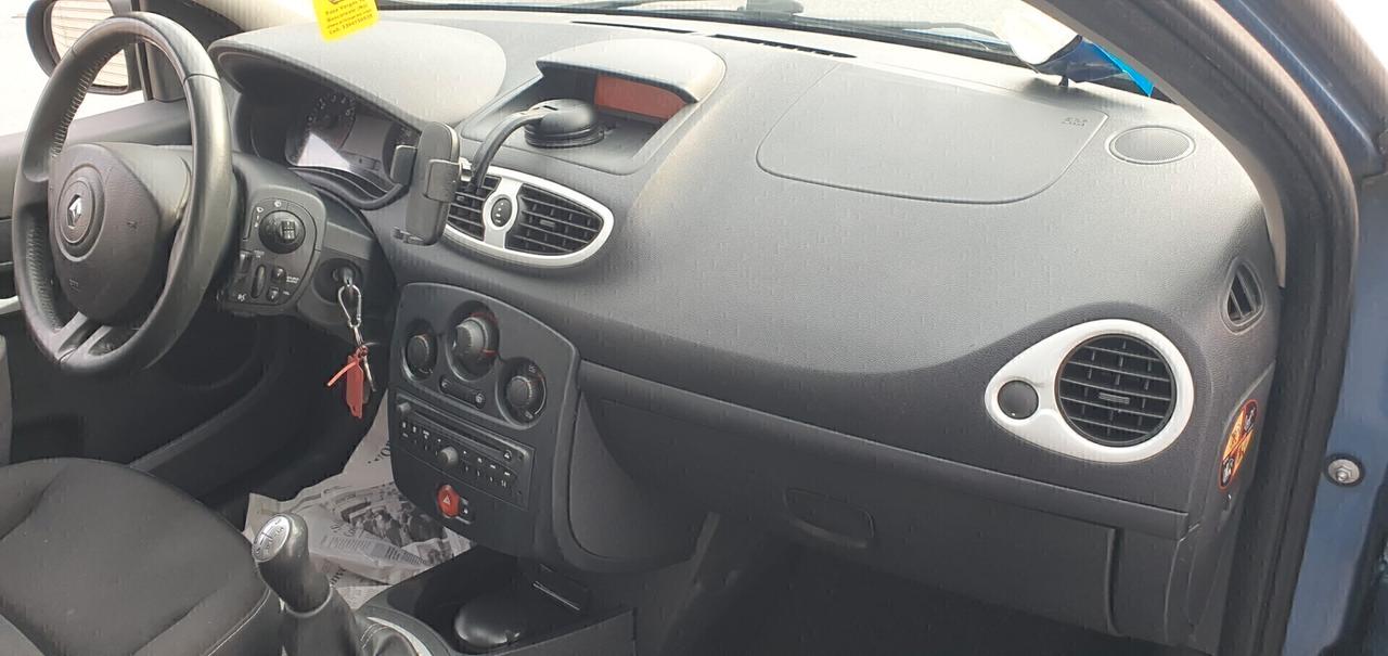 Renault Clio 1.2 16V 5 porte Yahoo!