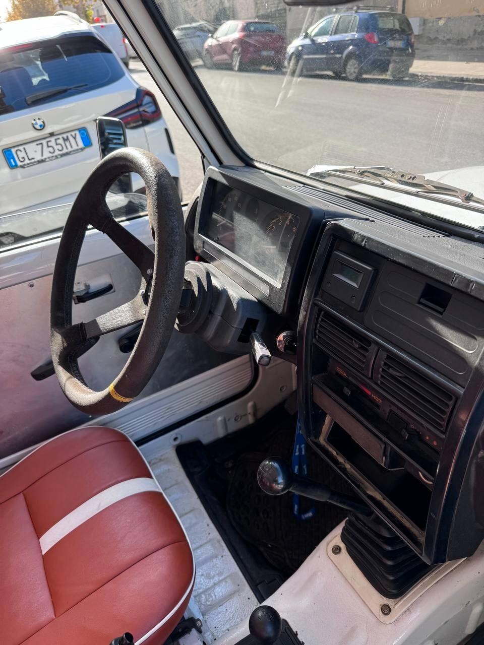 Suzuki SJ Samurai SJ410 Cabriolet De Luxe