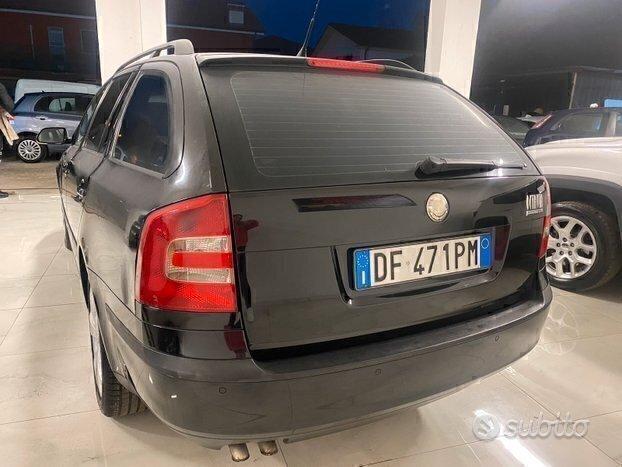 Skoda octavia 1.9 Tdi 105cv DSG Ambiente