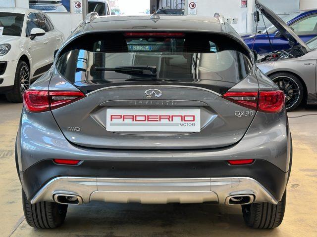 INFINITI QX30 2.2 diesel DCT AWD Premium