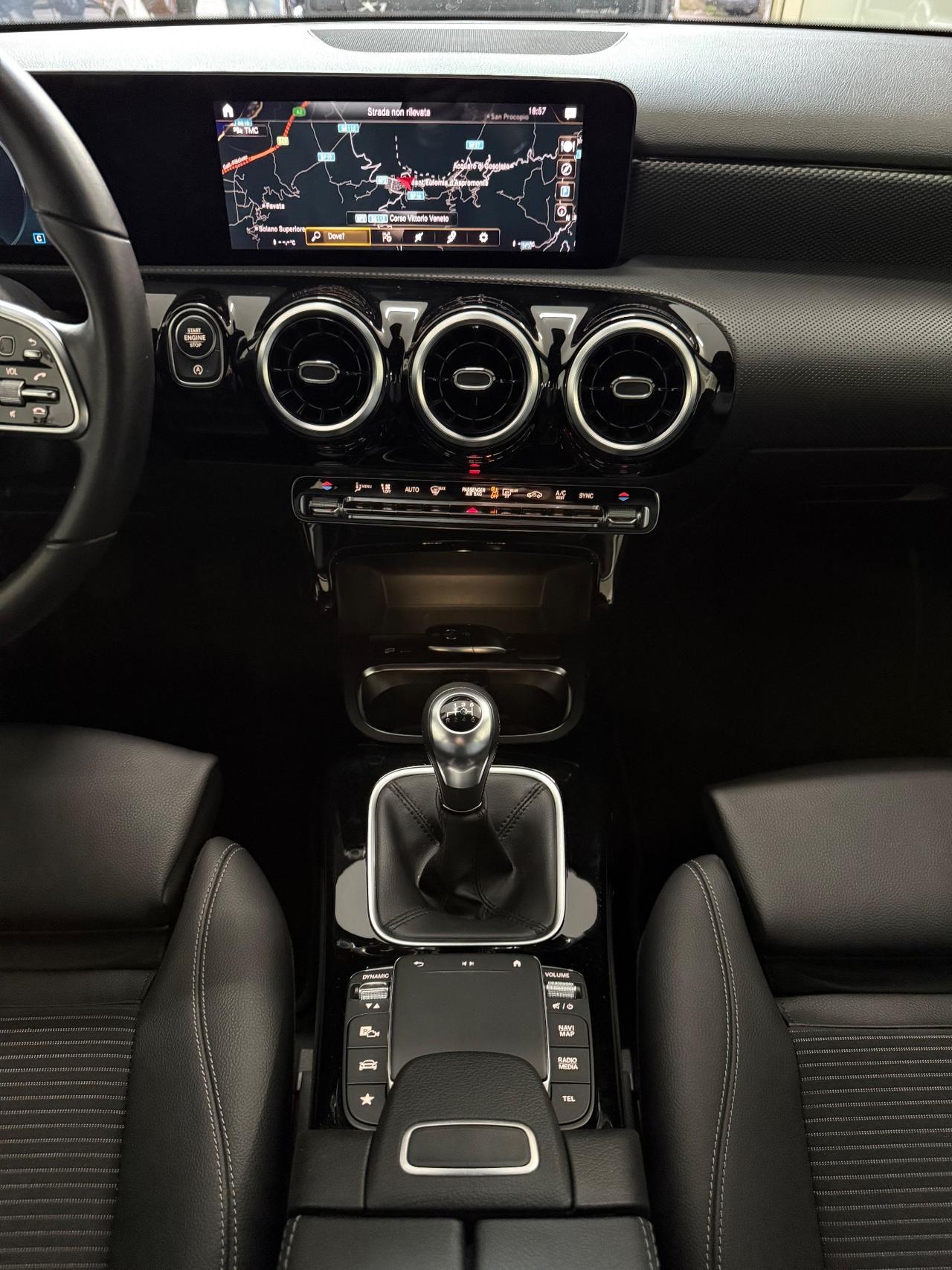 Mercedes-benz A 180 d Sport 2.0 Diesel 116cv