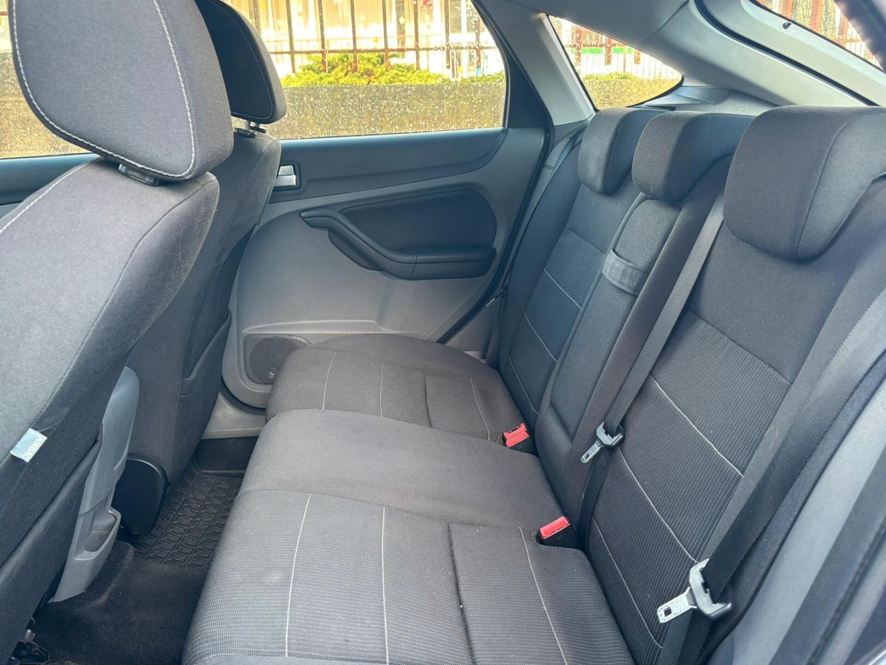 Ford Focus 2.0 TDCi (136CV) 5p. Tit. DPF