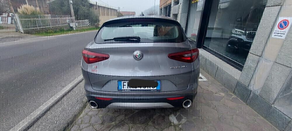 Alfa Romeo Stelvio 2.2 Turbodiesel 210 CV AT8 Q4 Executive