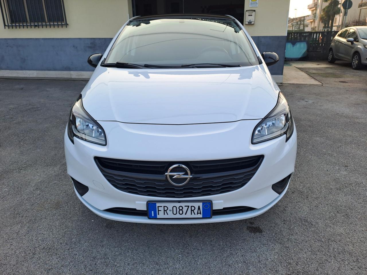 Opel Corsa 1.4 90CV BENZ-GPL OK NEOPATENTATI