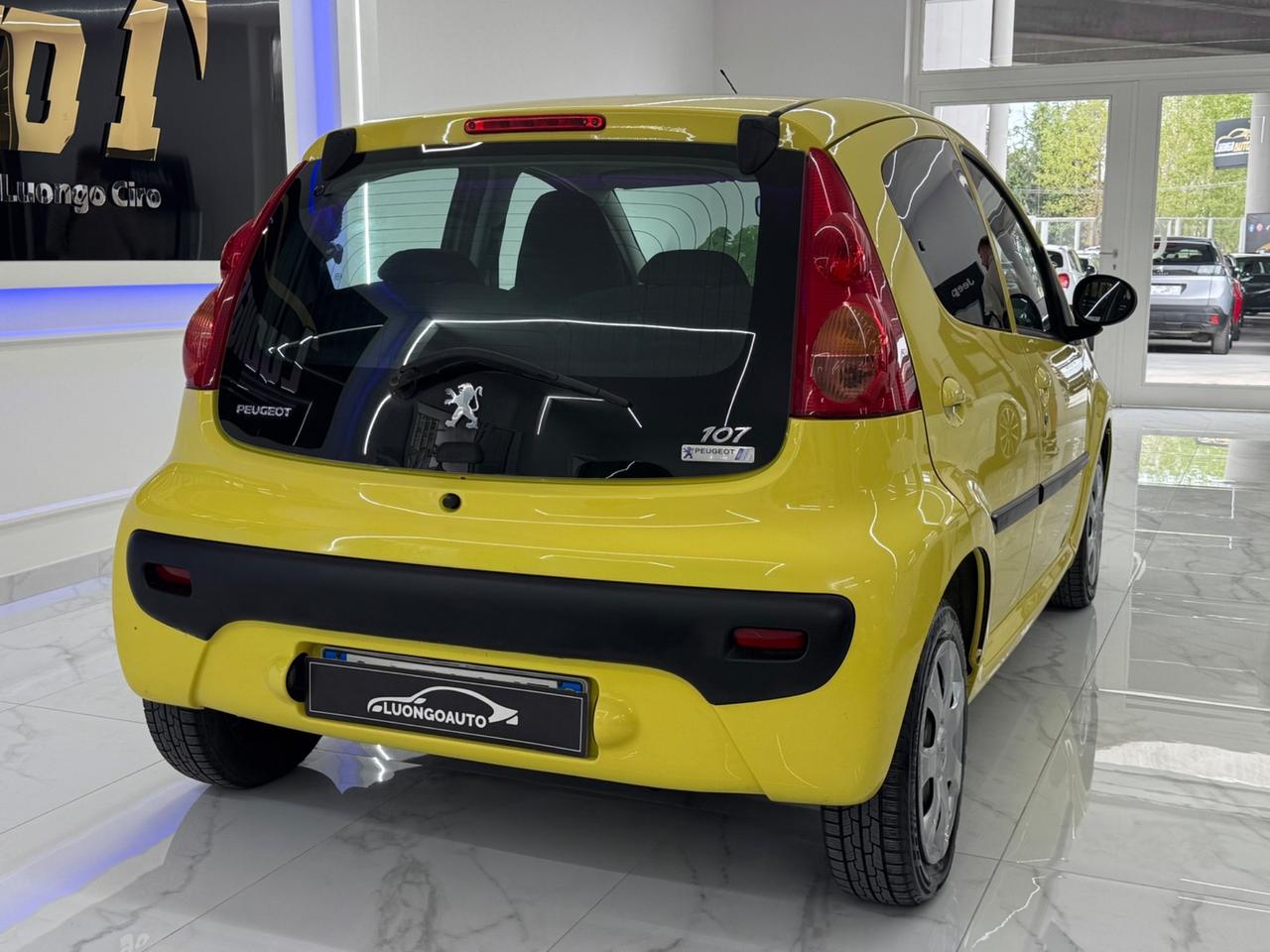 Peugeot 107 1.0 68Cv Plaisir