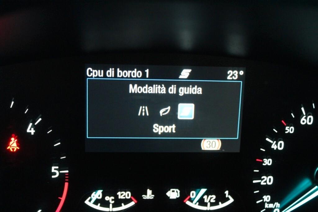 Ford Focus 1.5 EcoBlue 120CV *RETROCAMERA *NAVI