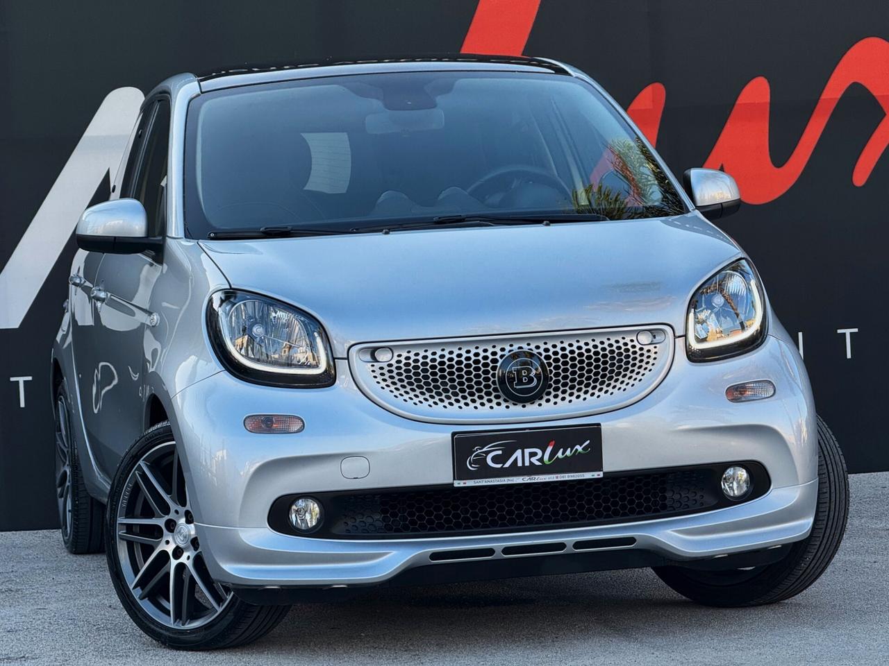 Smart forFour 0.9 T BRABUS 109CV TETTO CAM JBL