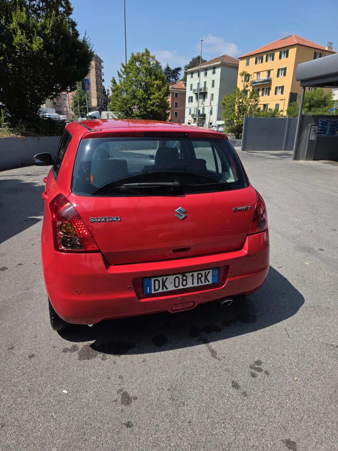 Suzuki Swift 1.3 DDiS 5p. GLX