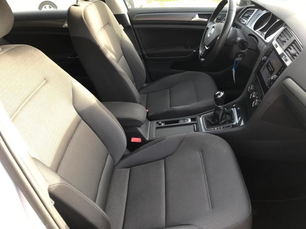 VOLKSWAGEN GOLF VARIANT 1.6 TDI 115 CV 2018 BUSINESS BMT SW EU6B € 8.000,00