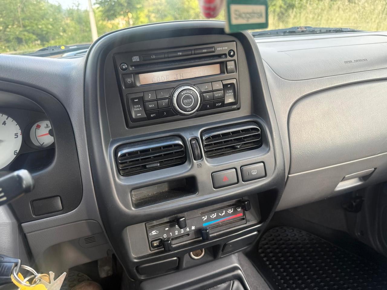 Nissan Navara 2.5 dCi 133CV 2 porte King Cab XE