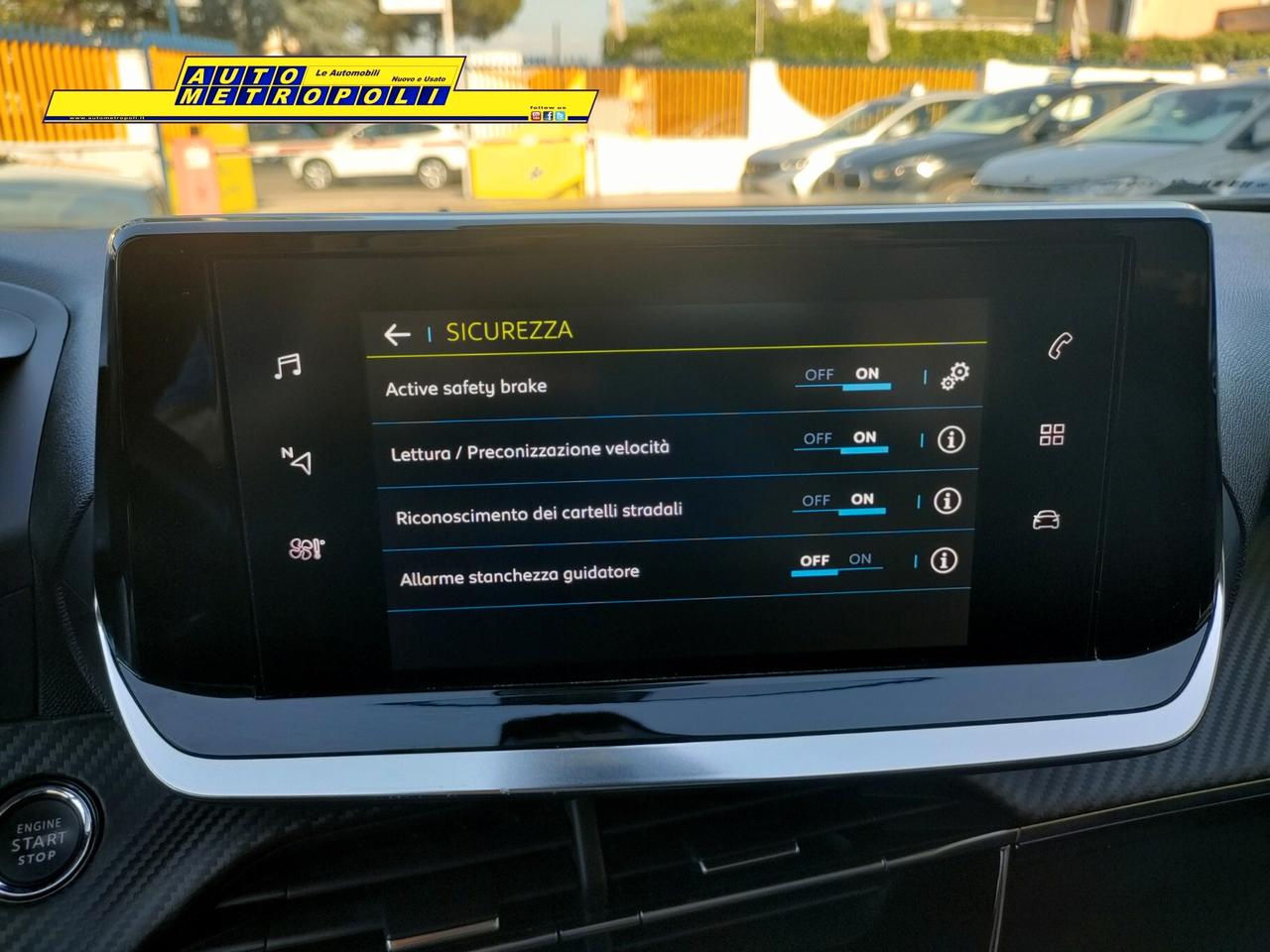 Peugeot 2008 Motore Elettrico 136 CV Allure