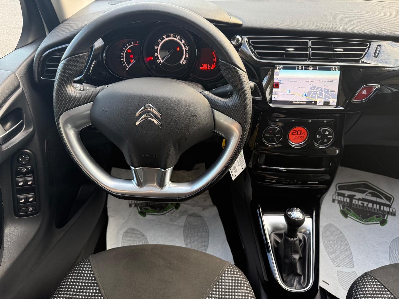 Citroen C3 - 1.2 Benzina 82 cv - Neopatentati