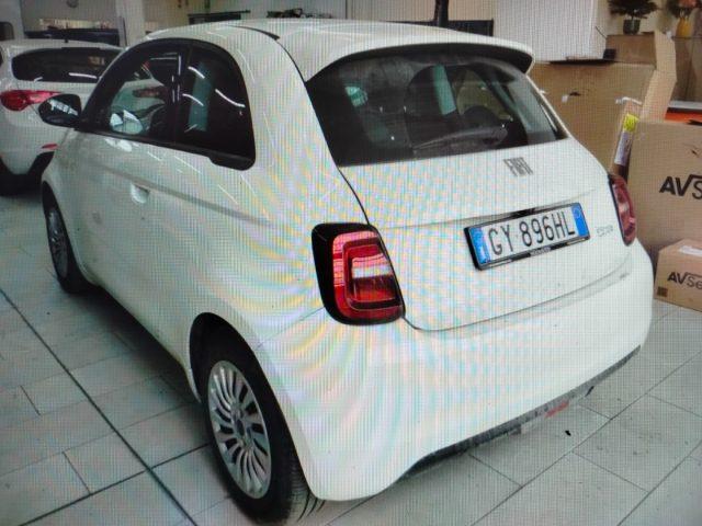FIAT 500e Berlina 190km