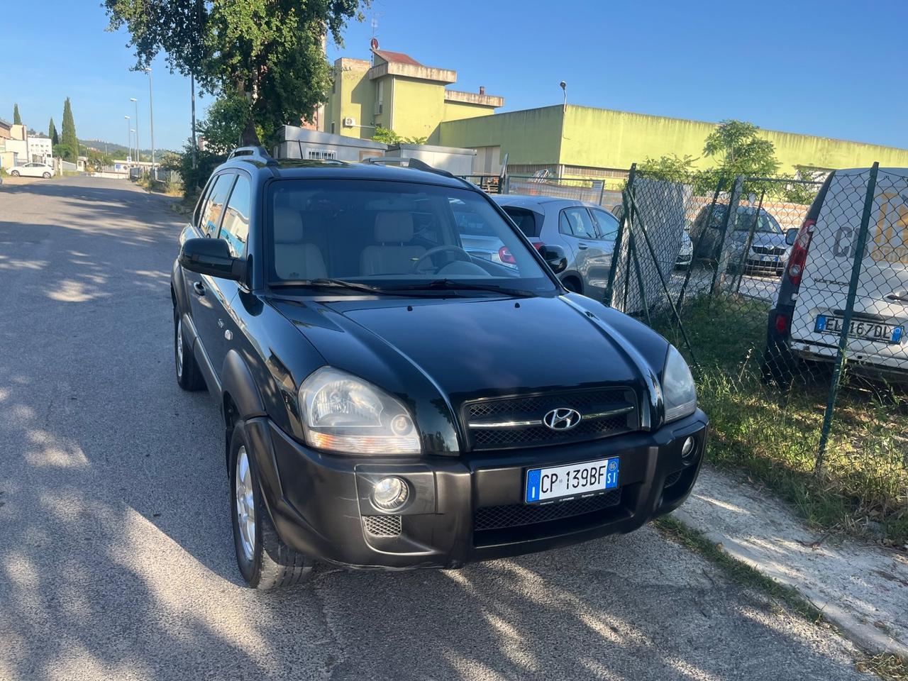 Hyundai Tucson 2.0 CRDi TD Dynamic AUTOMATICO 4X4 SOLI 90.000 KM