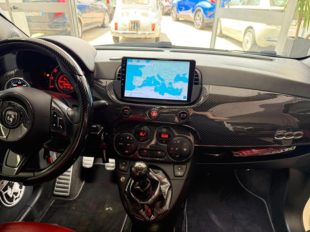 Abarth 500 1.4T-jet 135cv allestimento Esseesse