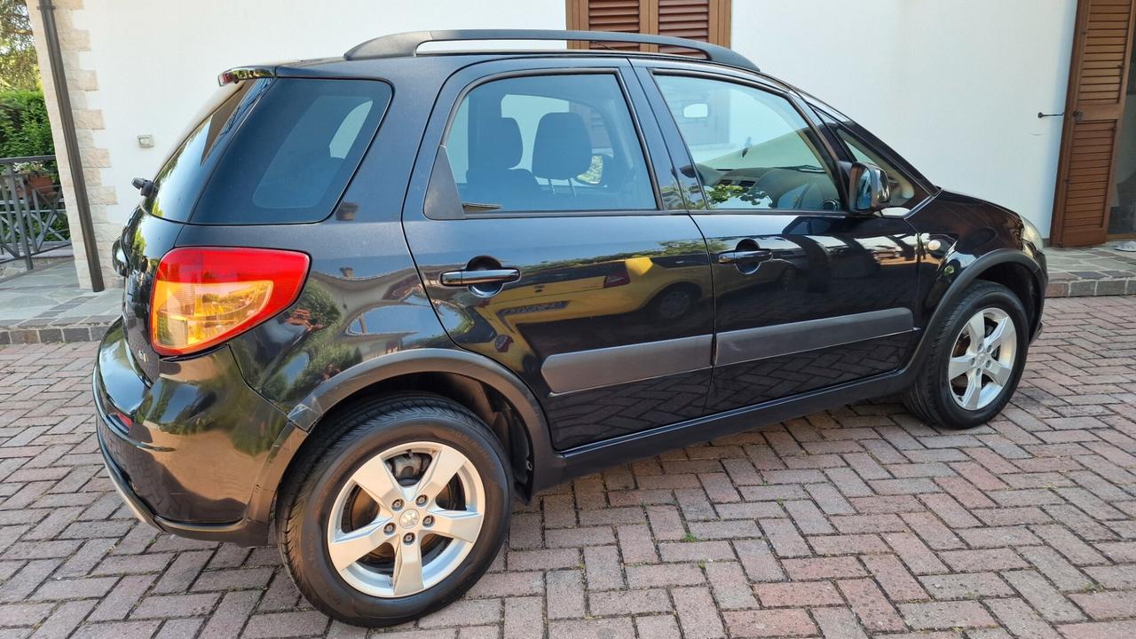 Suzuki SX4 1.6 16V 4WD Outdoor Line GLX NAVI+