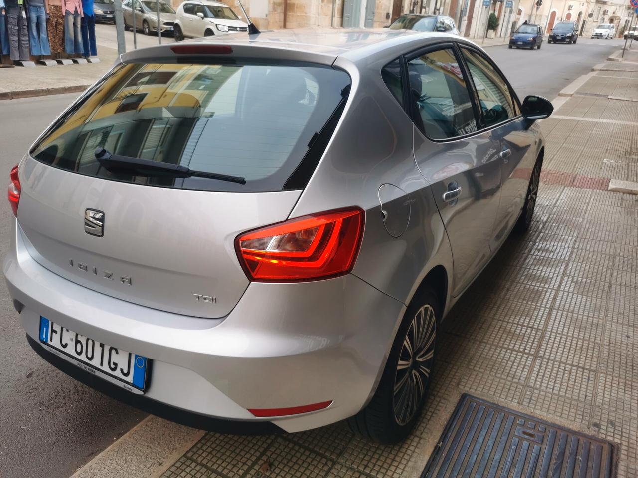 Seat Ibiza 1.4 TDI 75 CV 5p. Connect Grey FULL