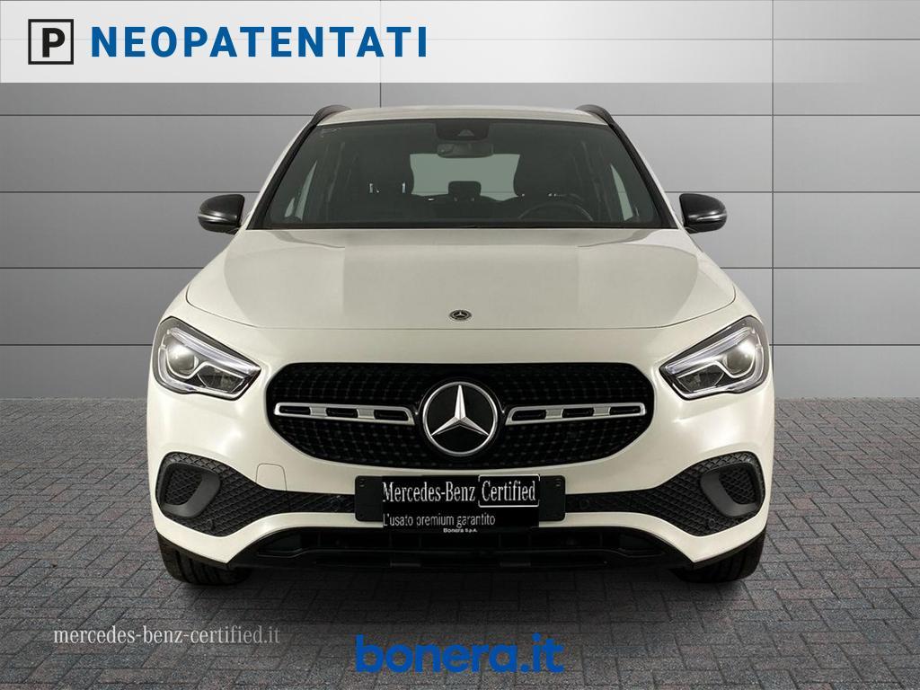 Mercedes GLA 180 180 Sport Plus 7G-DCT