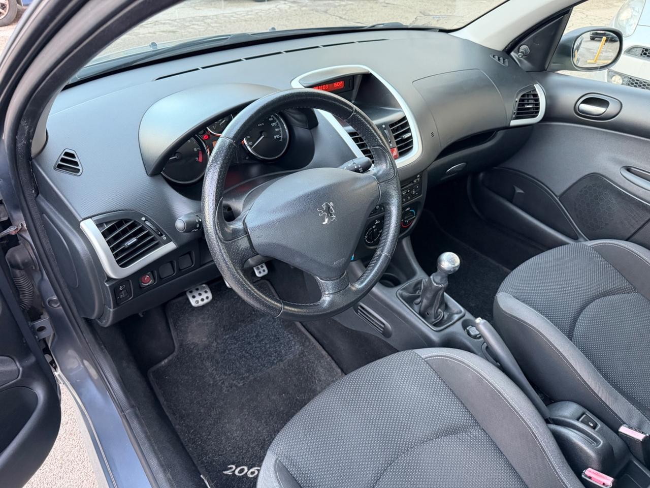 Peugeot 206 1.1 benzina 60 cv 2011 80.000 km