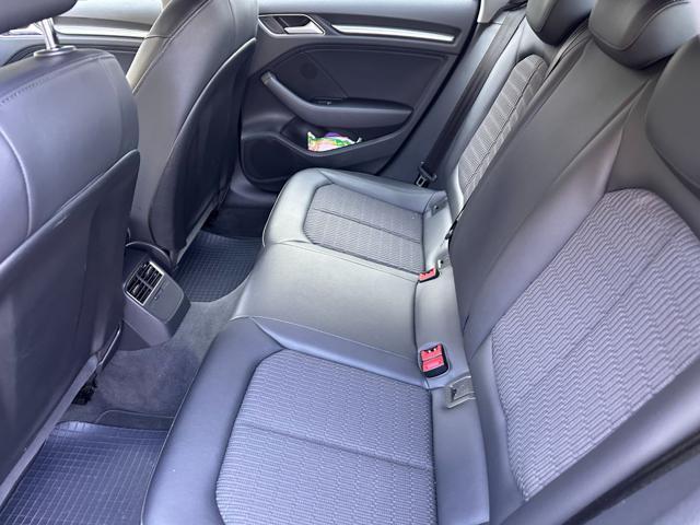 AUDI A3 Sportback 30 TDI S Tronic Sport