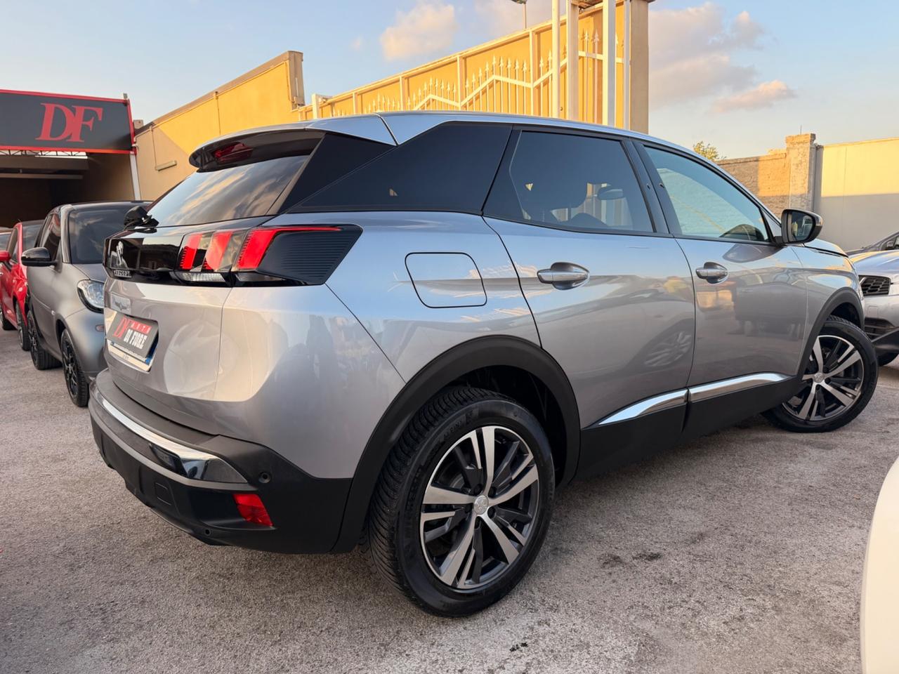 Peugeot 3008 1.5 BlueHDi 130cv Allure Pack NAVI