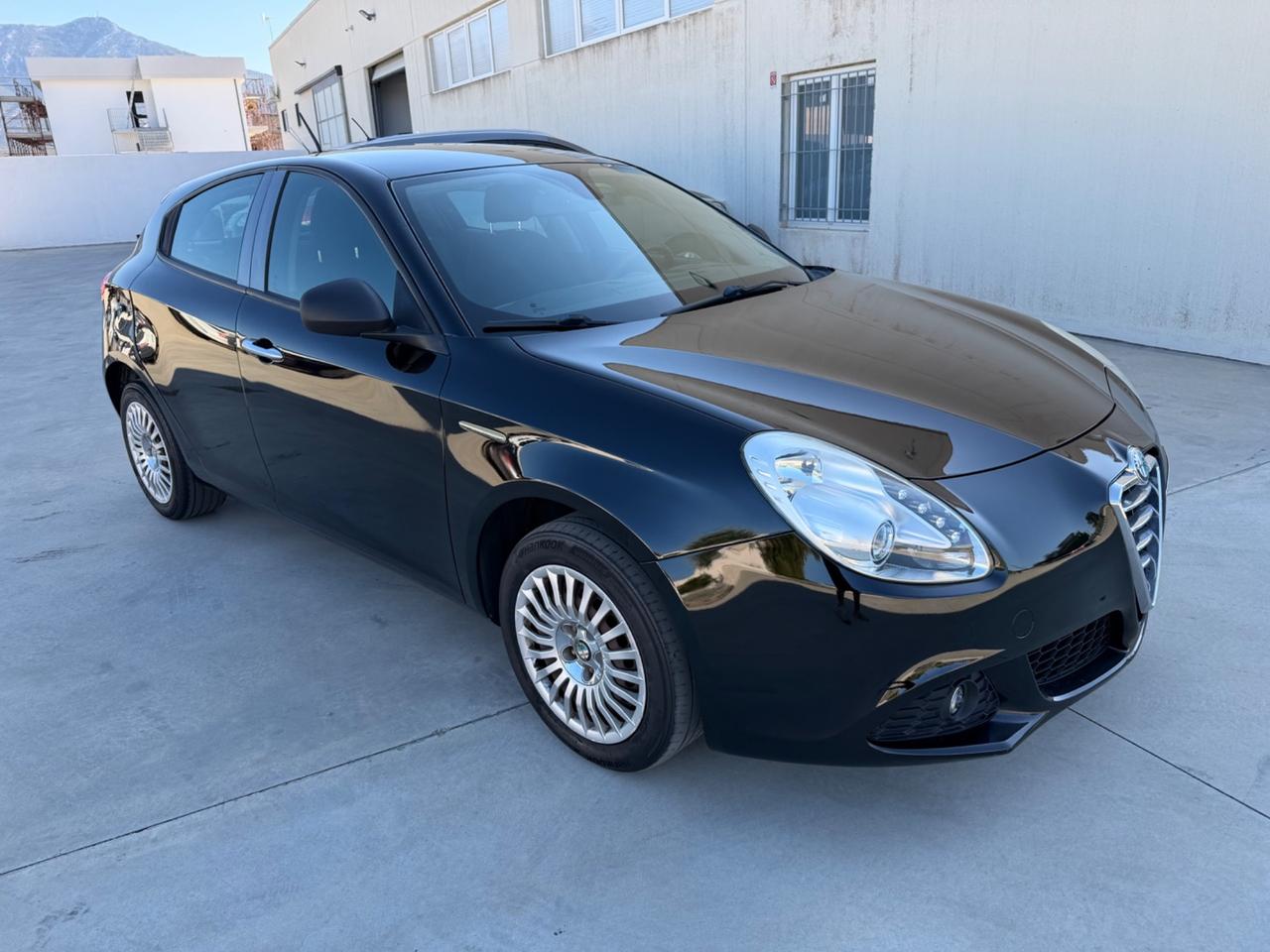 Alfa Romeo Giulietta 1.4 benzina 105 CV 2012