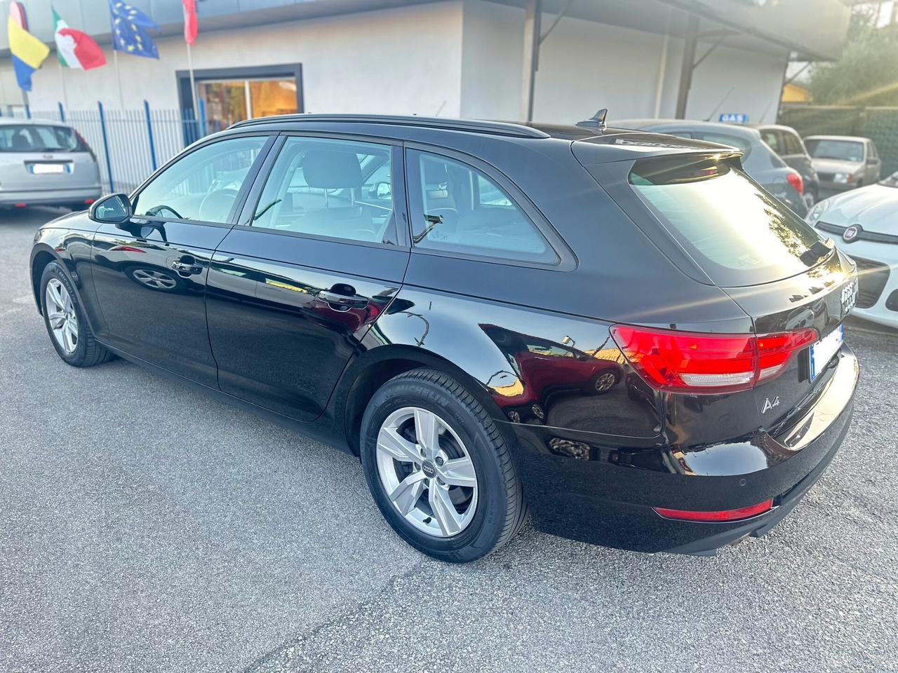 Audi A4 Avant 2.0 TDI 150 CV Sport cockpit virtual clima 3 zona led