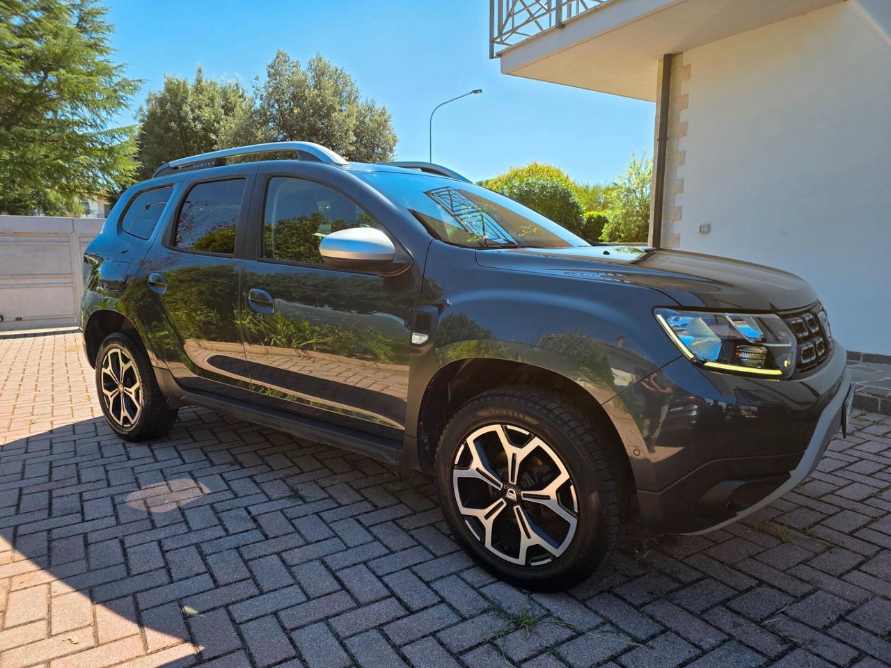 Dacia Duster 1.6 SCe GPL 4x2 Techroad