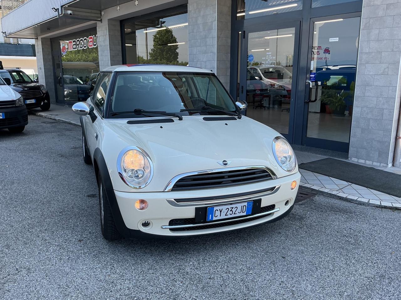 Mini 1.6 16V One Park Lane
