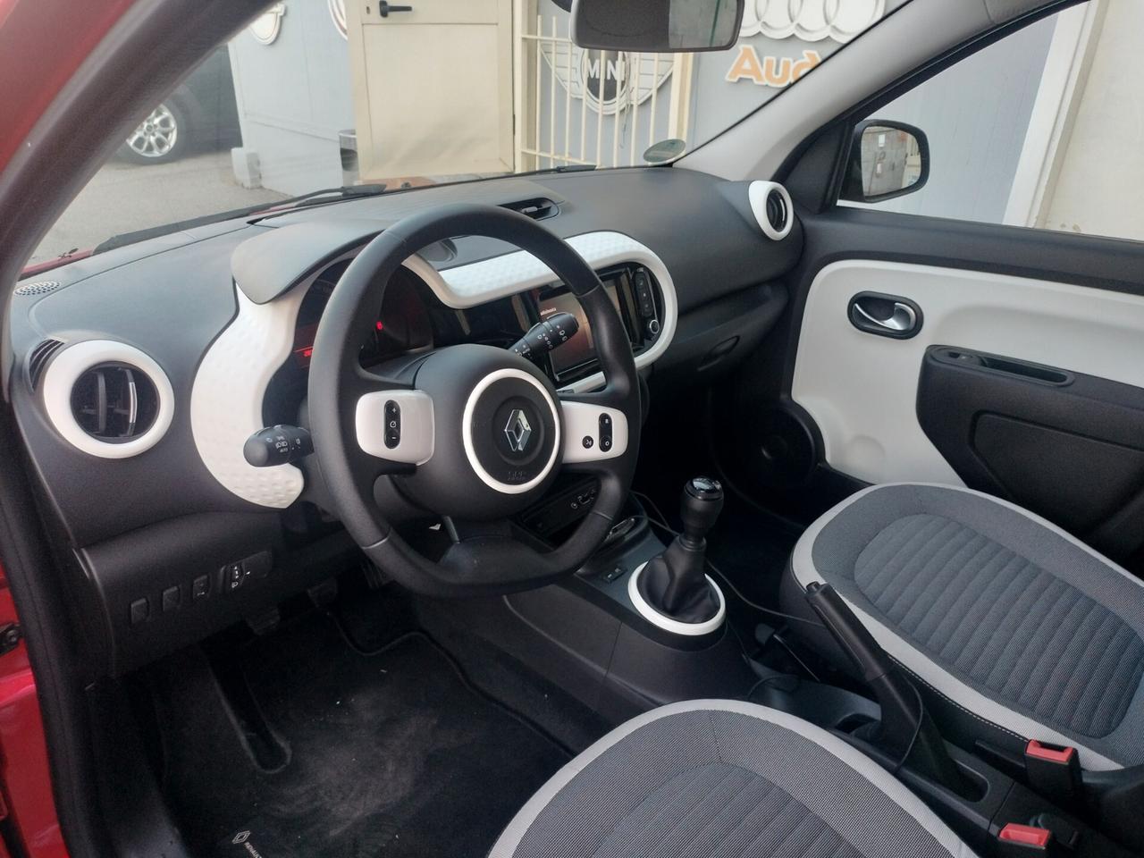 Renault Twingo SCe 65 CV Equilibre NAVIGATORE ANDROID PIU CAR PLAY SOLI KM 5680