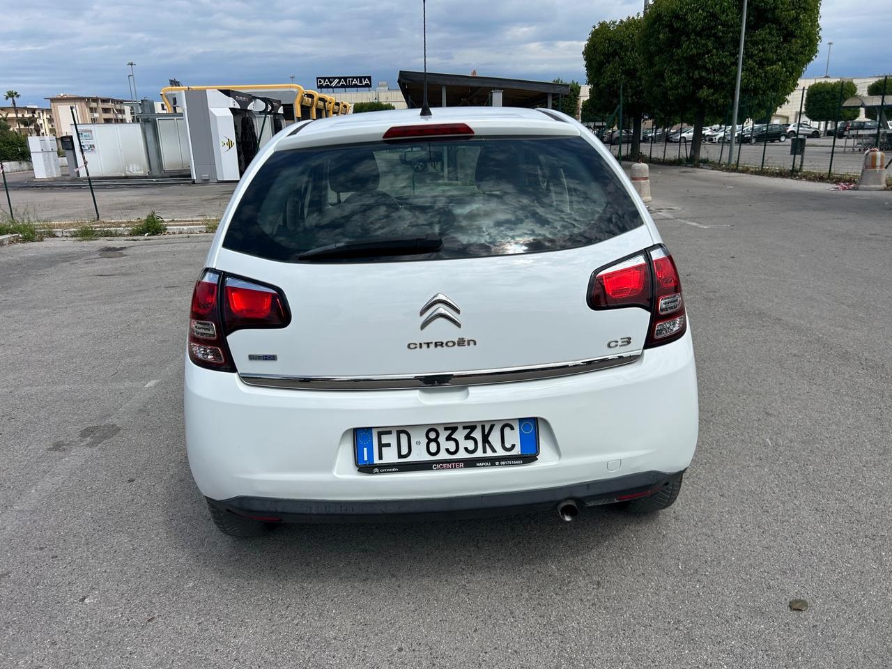 Citroen C3 BlueHDi 75 Live Edition dic/2016 full da vetrina